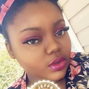 Meet your Posher, Alana